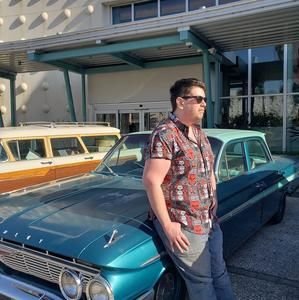 Meet your Posher, Alex